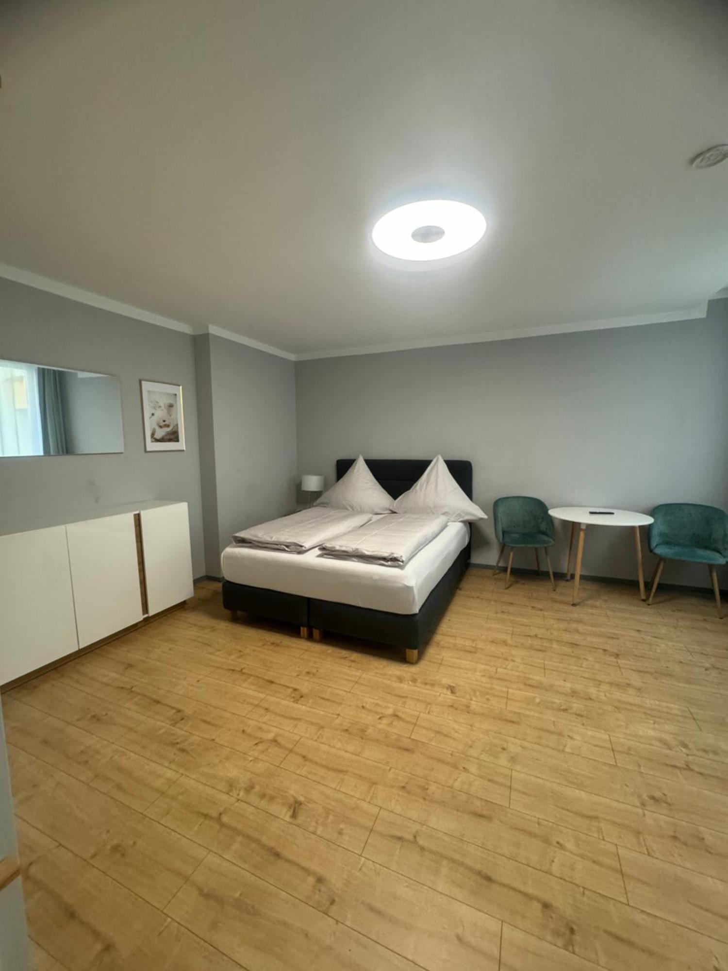 City Appartement Am Hauptbahnhof Neurenberg Buitenkant foto