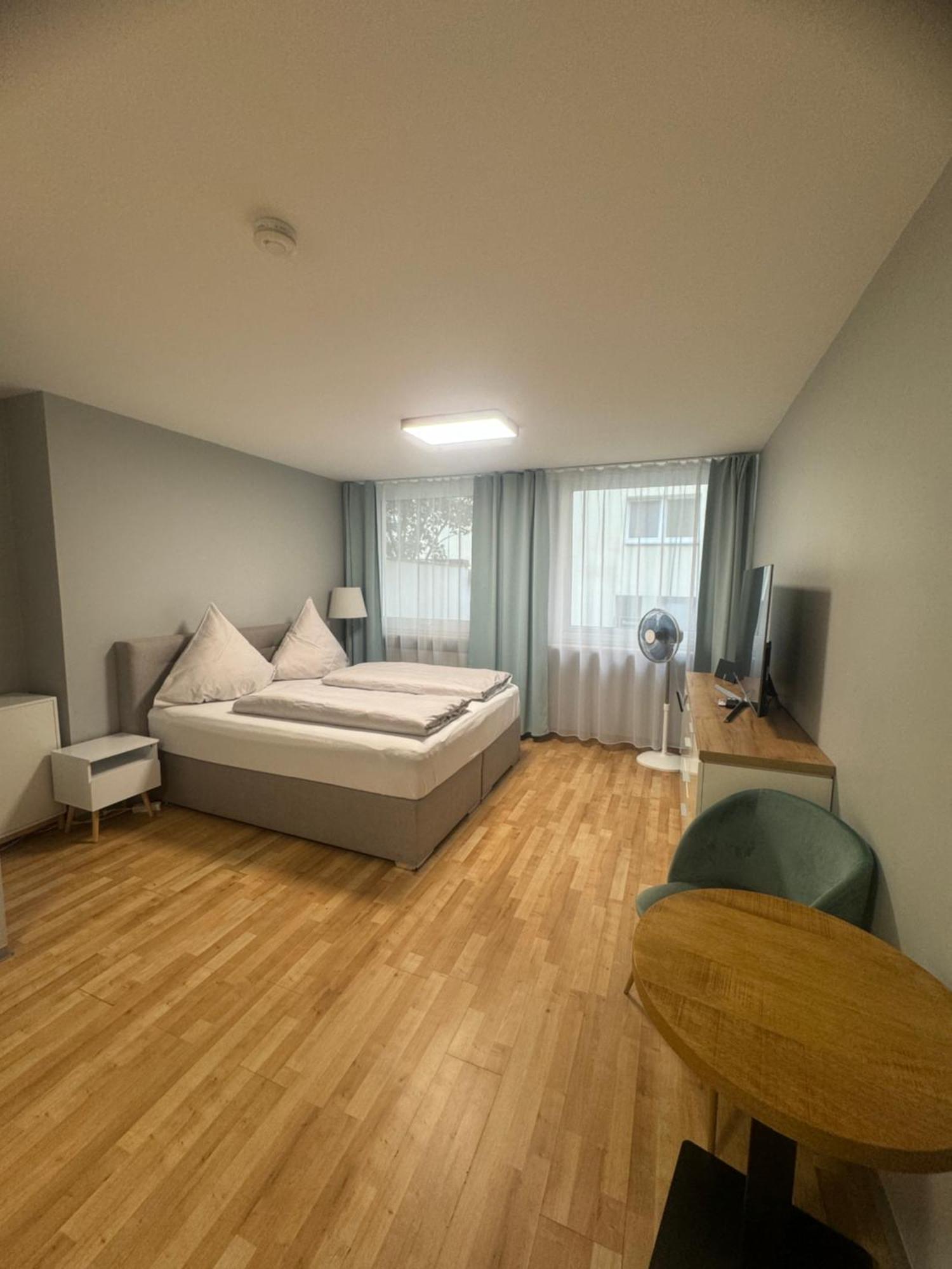City Appartement Am Hauptbahnhof Neurenberg Buitenkant foto
